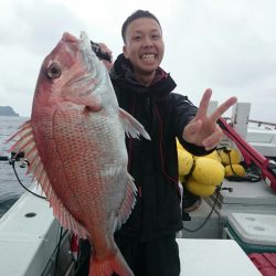 エンペラー 釣果