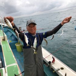 丸万釣船 釣果