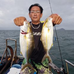 丸万釣船 釣果