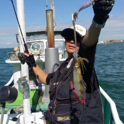 海南発の遊漁船「釣り心」さんでボートエギング