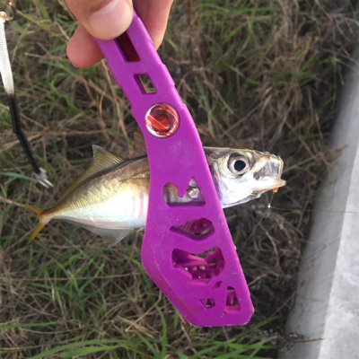 鶴浜緑地でアジとタチウオの偵察