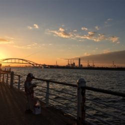 西風が強く、寒かった