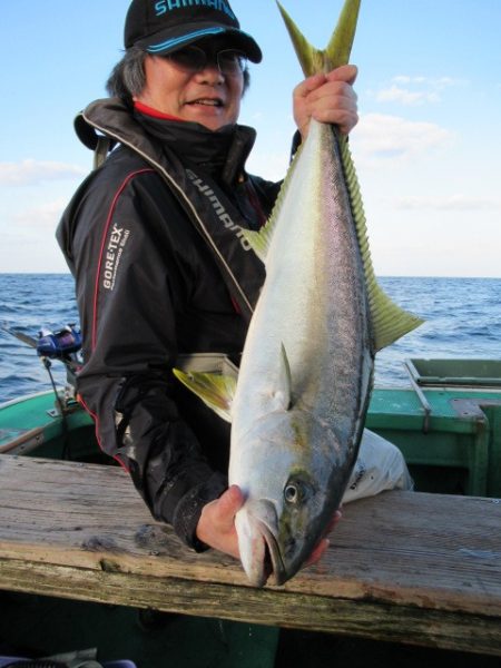 真祐丸 （しんゆうまる） 釣果