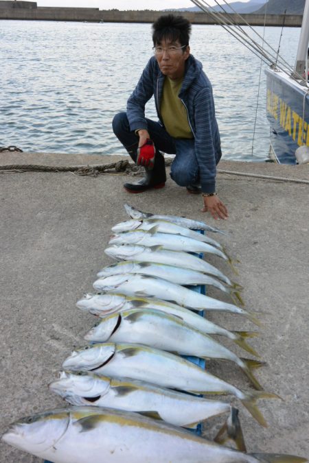 ジギング船 BLUEWATER 釣果