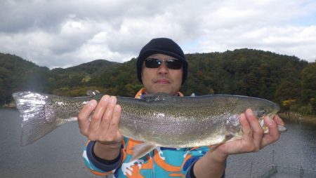 フィッシングレイクたかみや 釣果