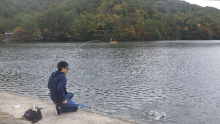 フィッシングレイクたかみや 釣果