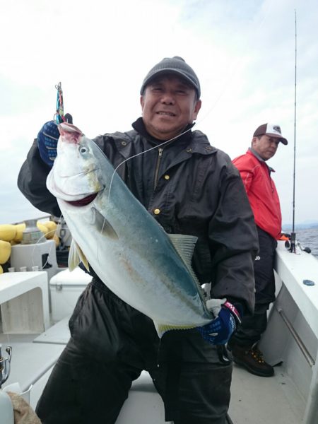 エンペラー 釣果