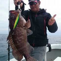 エンペラー 釣果