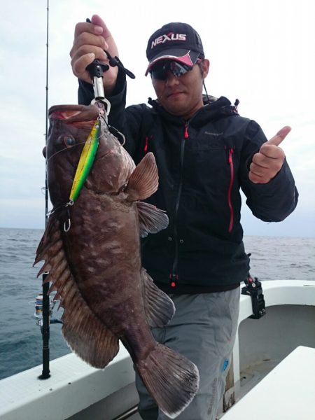 エンペラー 釣果