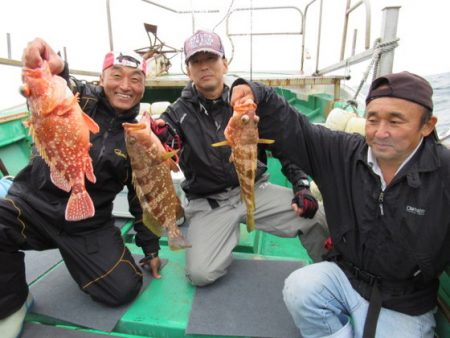 真祐丸 (しんゆうまる) 釣果