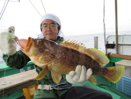 真祐丸 (しんゆうまる) 釣果