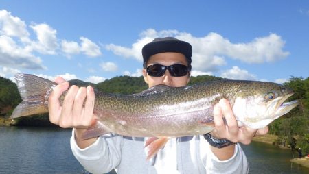 フィッシングレイクたかみや 釣果