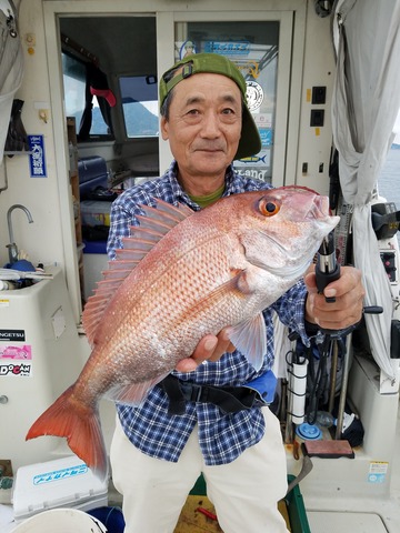 遊漁船 ニライカナイ 釣果