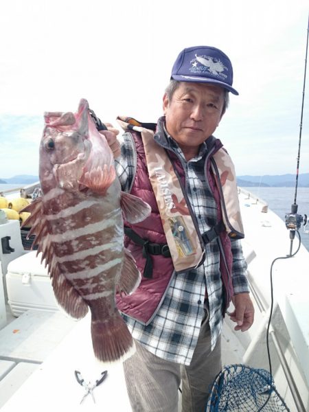 エンペラー 釣果