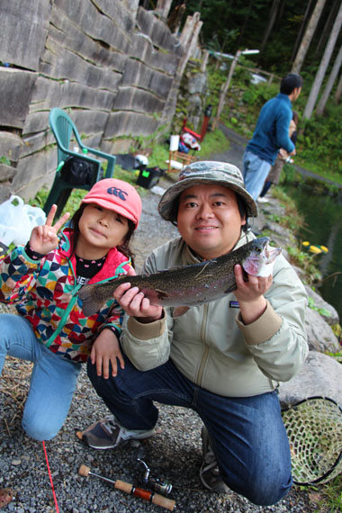 小菅トラウトガーデン 釣果