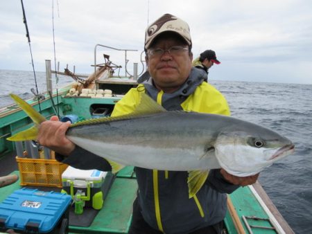 真祐丸 （しんゆうまる） 釣果