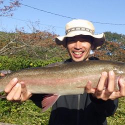 フィッシングレイクたかみや 釣果
