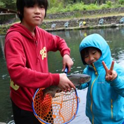 小菅トラウトガーデン 釣果