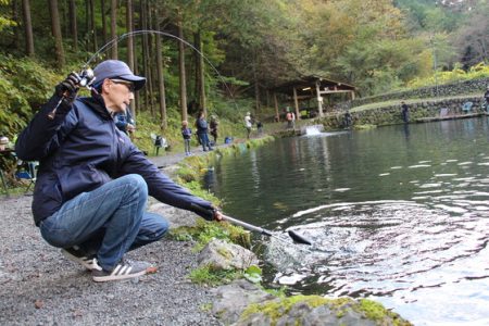 小菅トラウトガーデン 釣果