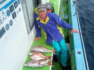 利八丸 釣果