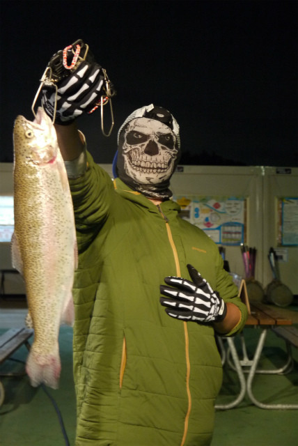 としまえんフィッシングエリア 釣果