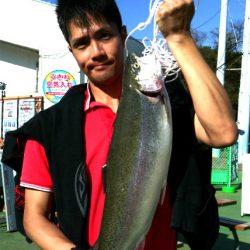 としまえんフィッシングエリア 釣果