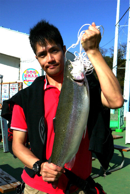 としまえんフィッシングエリア 釣果
