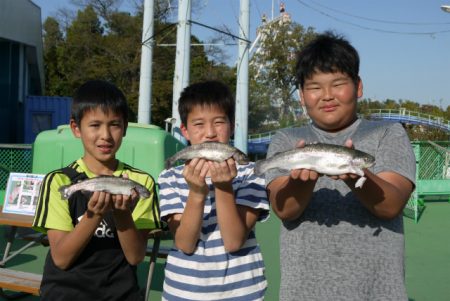 としまえんフィッシングエリア 釣果