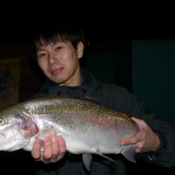 としまえんフィッシングエリア 釣果