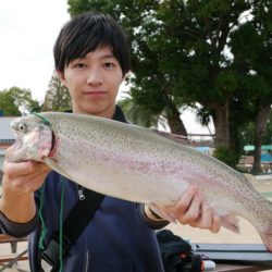 としまえんフィッシングエリア 釣果