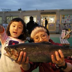 としまえんフィッシングエリア 釣果