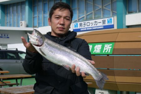 としまえんフィッシングエリア 釣果