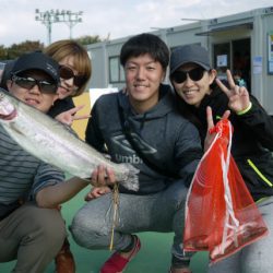 としまえんフィッシングエリア 釣果