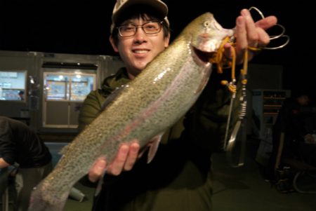 としまえんフィッシングエリア 釣果