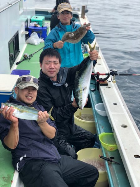 丸万釣船 釣果