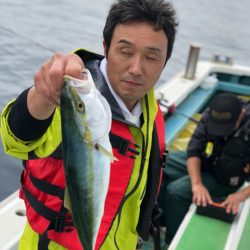 丸万釣船 釣果