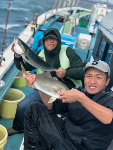 丸万釣船 釣果