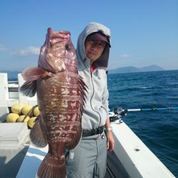 エンペラー 釣果