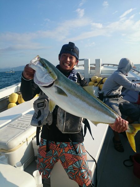 エンペラー 釣果