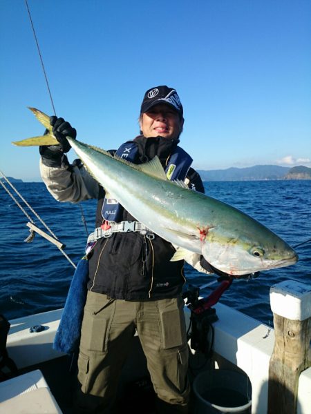 エンペラー 釣果