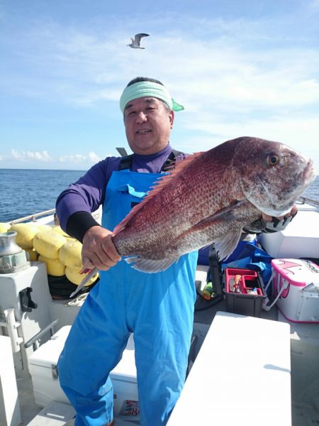 エンペラー 釣果