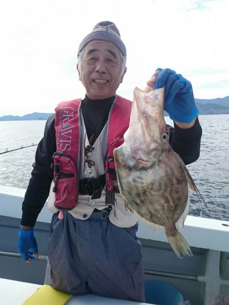 エンペラー 釣果