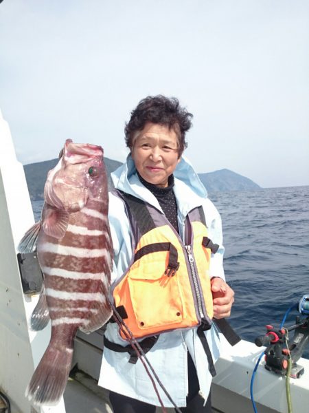 エンペラー 釣果