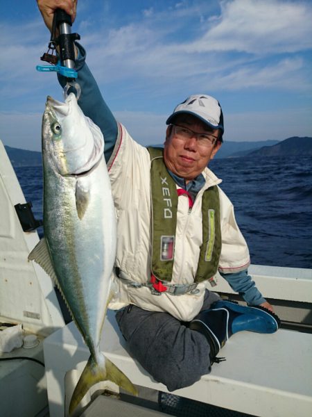 エンペラー 釣果