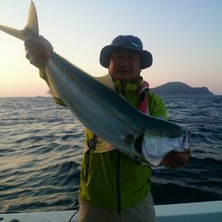 エンペラー 釣果