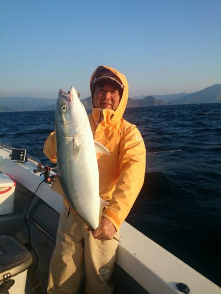 エンペラー 釣果