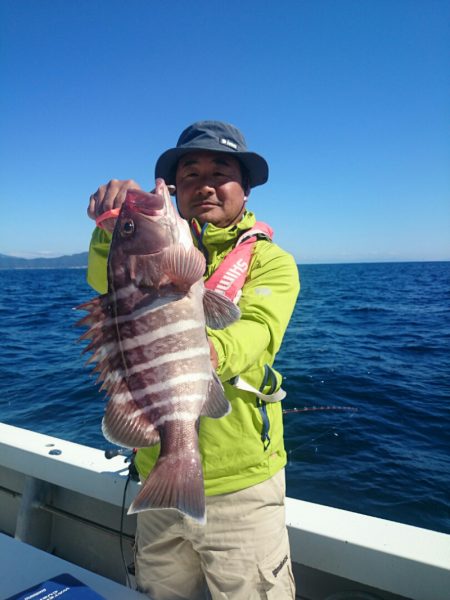 エンペラー 釣果