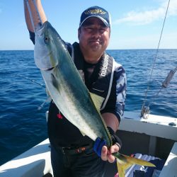 エンペラー 釣果