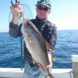 エンペラー 釣果