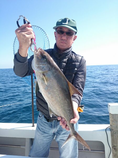 エンペラー 釣果